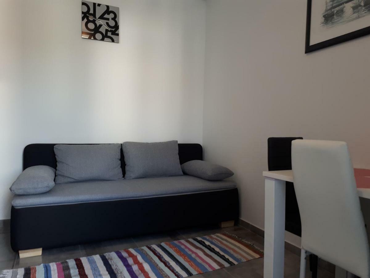 Apartmani Korina Стариград-Пакленица Экстерьер фото