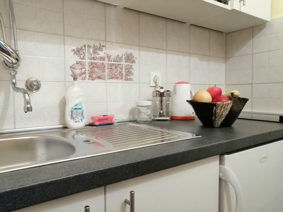 Apartmani Korina Стариград-Пакленица Экстерьер фото